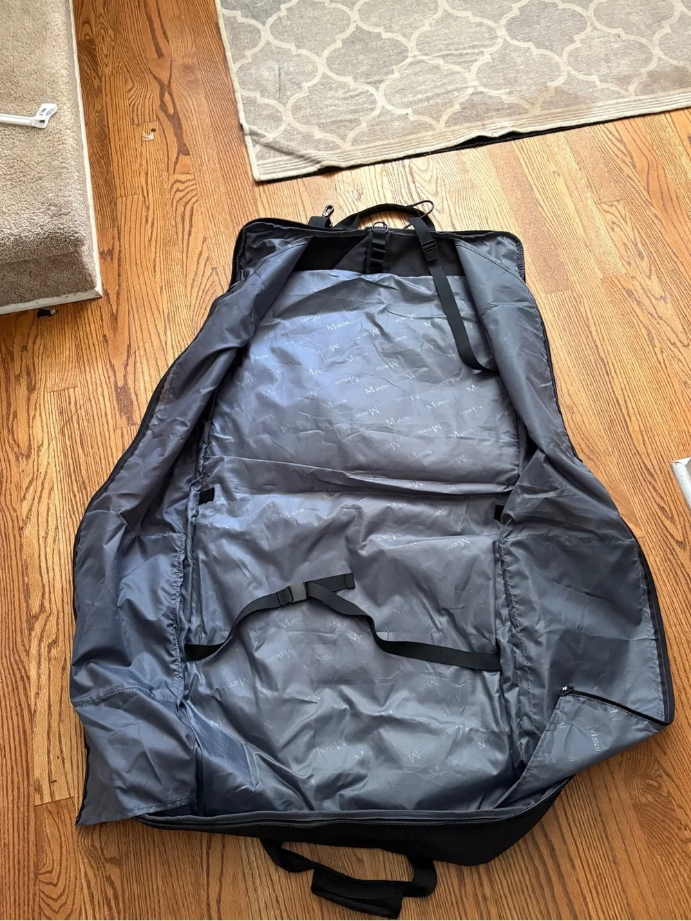 Matein Garment Bag Suit Travel Bag Black Shoulder Strap Foldable Carry On